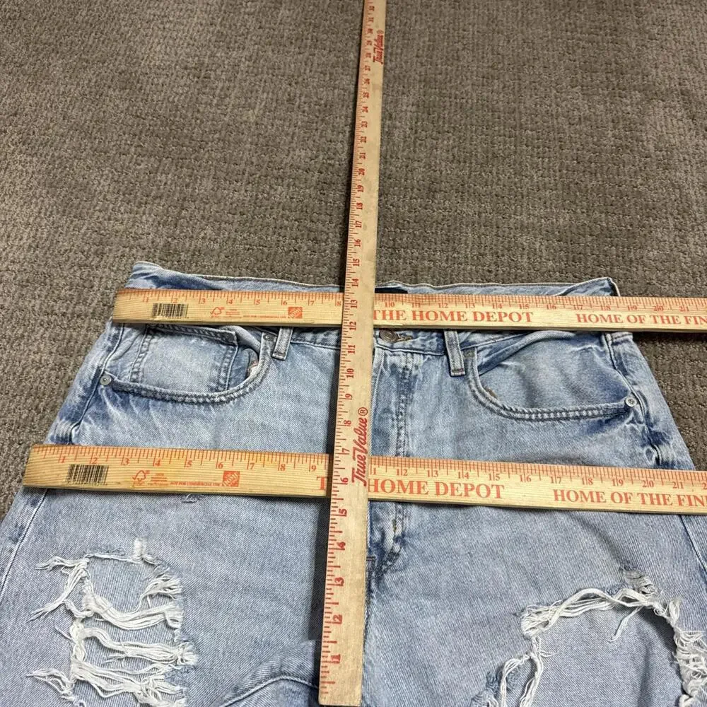 Aeropostale Jeans Low Rise Skater Blue Distressed 5 Button Fly Women’s Size 14 - Picture 2 of 12